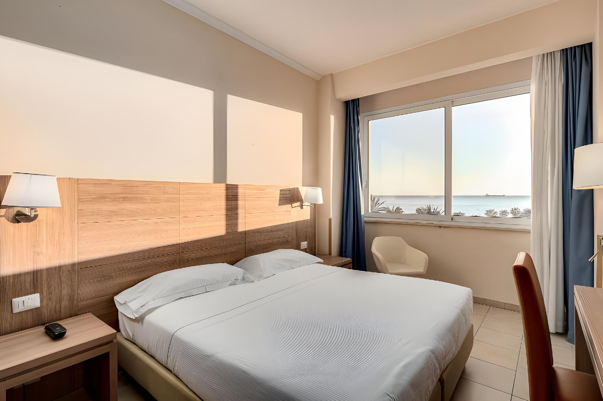 Standard Double Room with Sea View