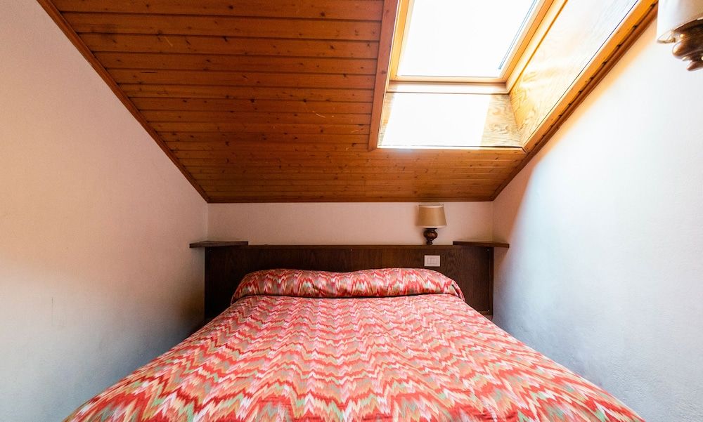 Economy Apartment, 2 Bedrooms (attic)