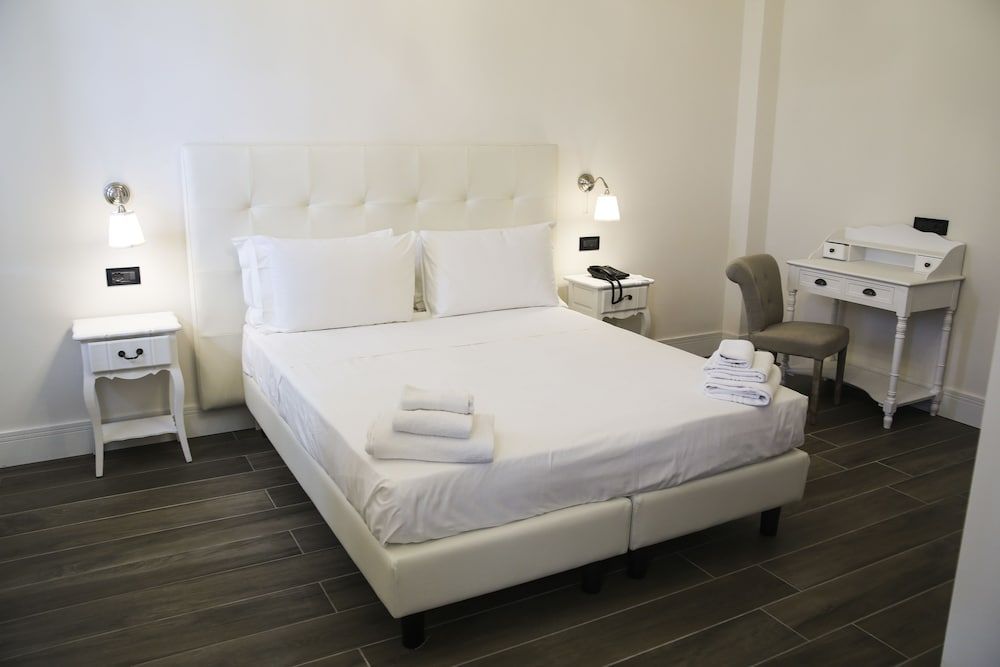 undefined Tornabuoni View