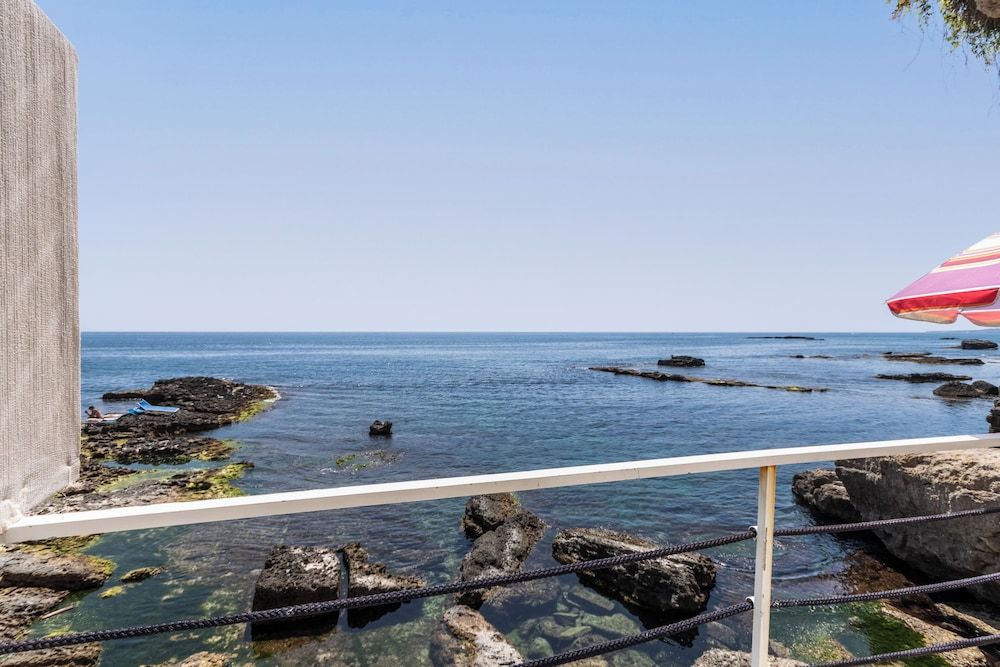 Giuggiulena Villa Honeymoon Double Room, 1 Bedroom, Sea View 6