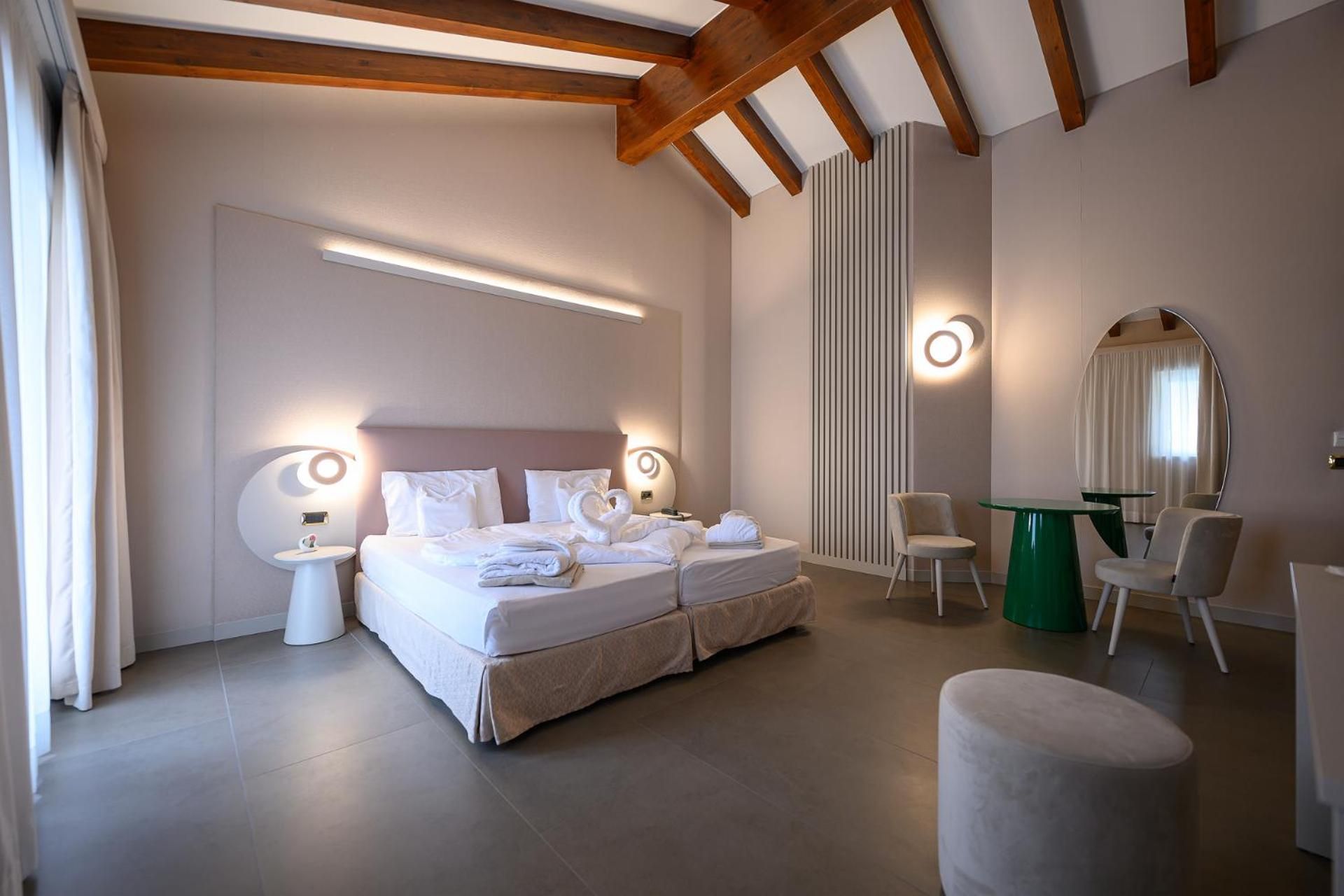 Junior Suite with Balcony