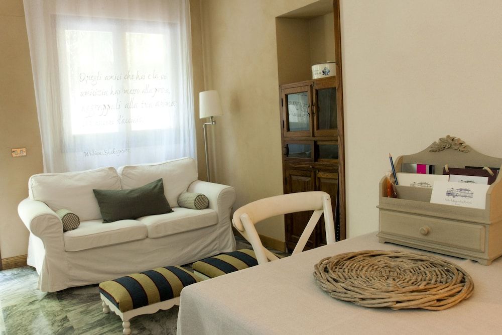 Villa Magnolia Relais Apartment, 2 Bedrooms 2
