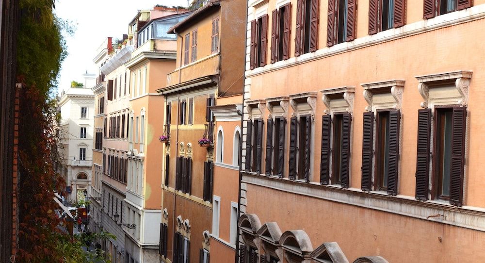 undefined Condotti Rooms 6