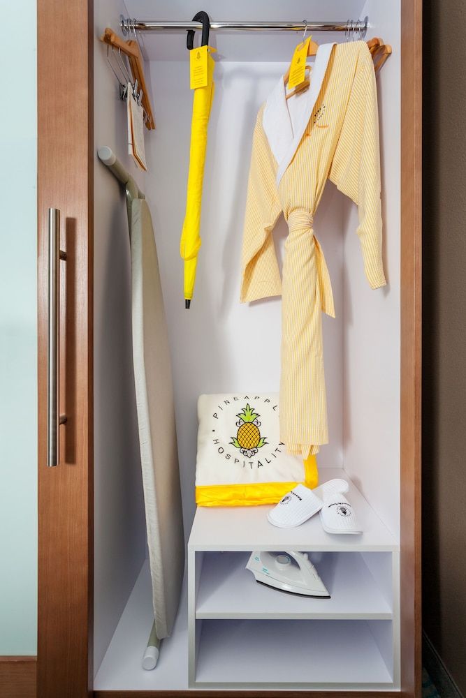 undefined Staypineapple, University Inn, University District Seattle 9