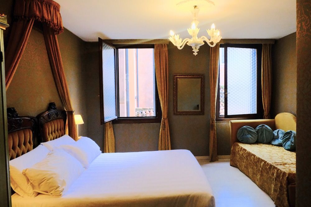 undefined Hotel San Gallo 4