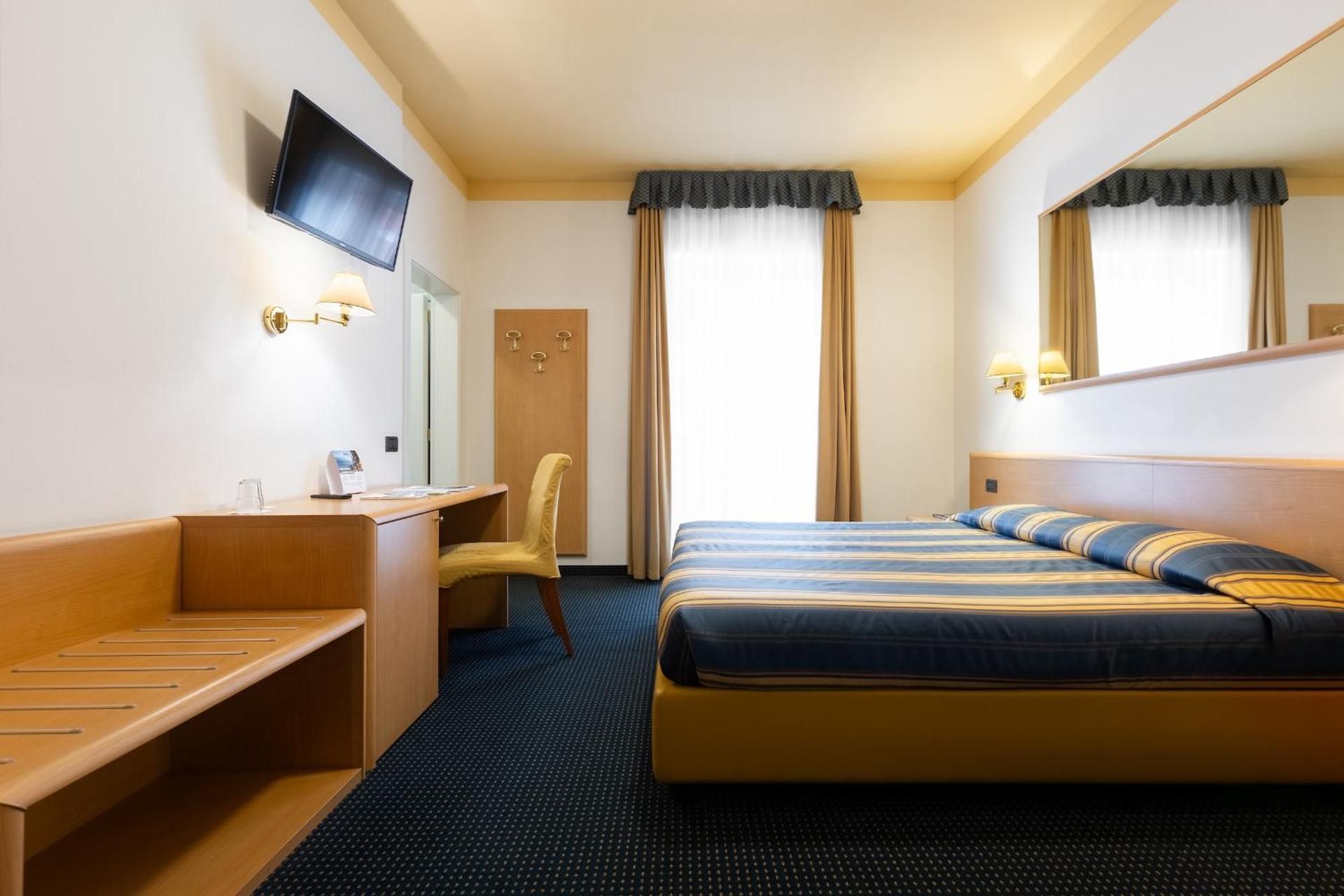 Economy Double or Twin Room