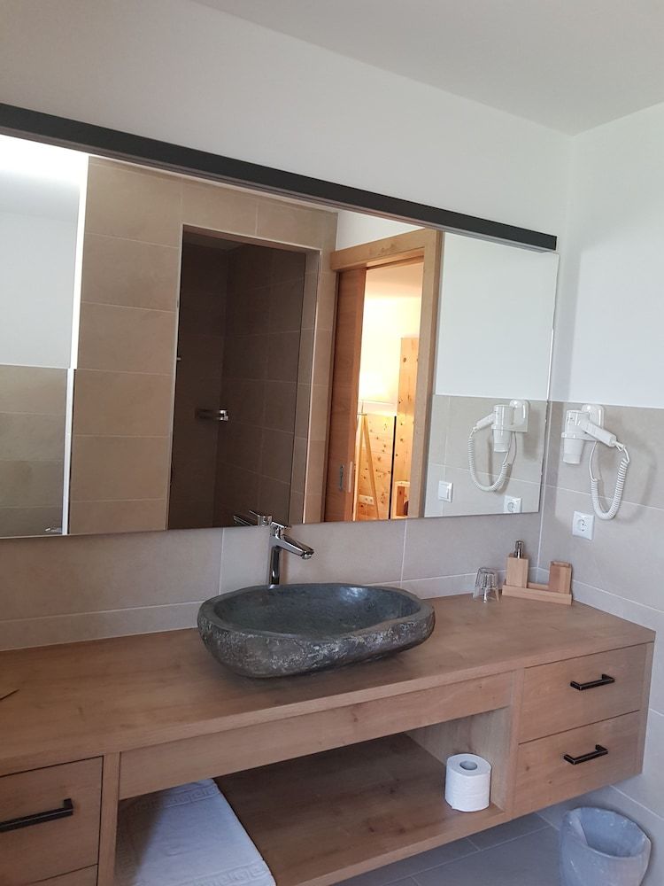 Hotel - Restaurant Schaurhof Deluxe Studio, 1 Bedroom, Sauna, Poolside (Zirbenholzsuite) 3