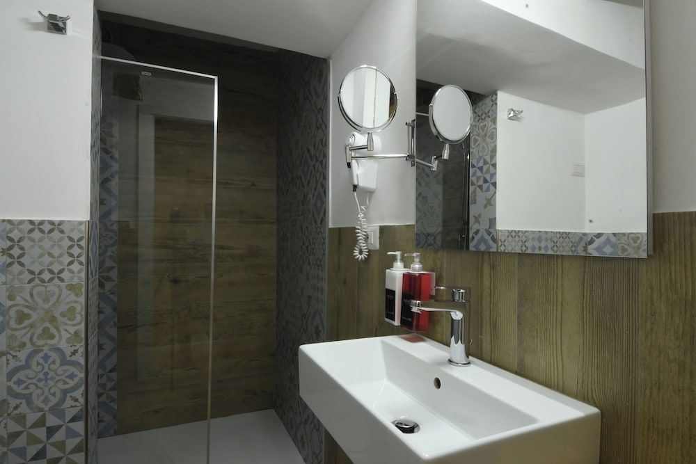 Dulcis Inn Pantheon Classic Double Room 14