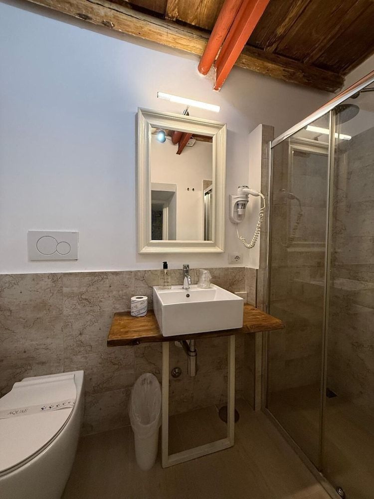 Dulcis Inn Pantheon Classic Double Room 20