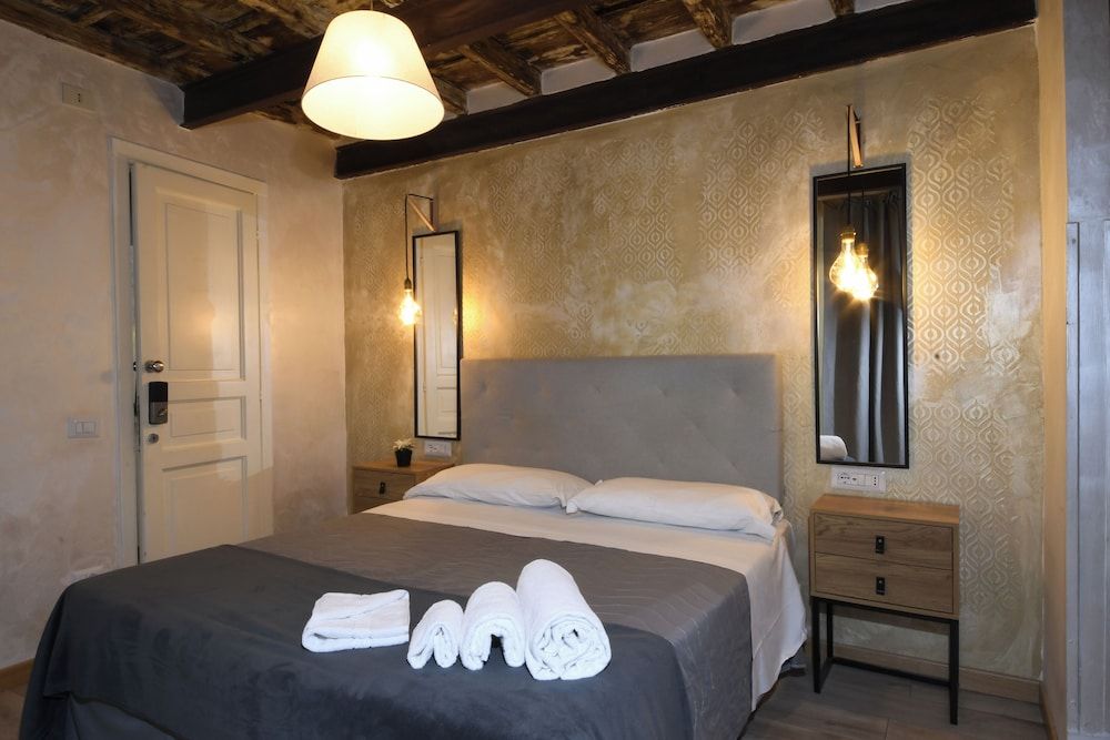 Dulcis Inn Pantheon Classic Double Room 3