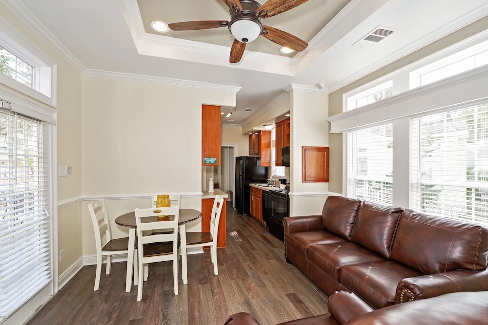 undefined Tropical Palms Resort 3