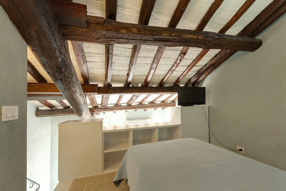 undefined LM Suite Spagna 8