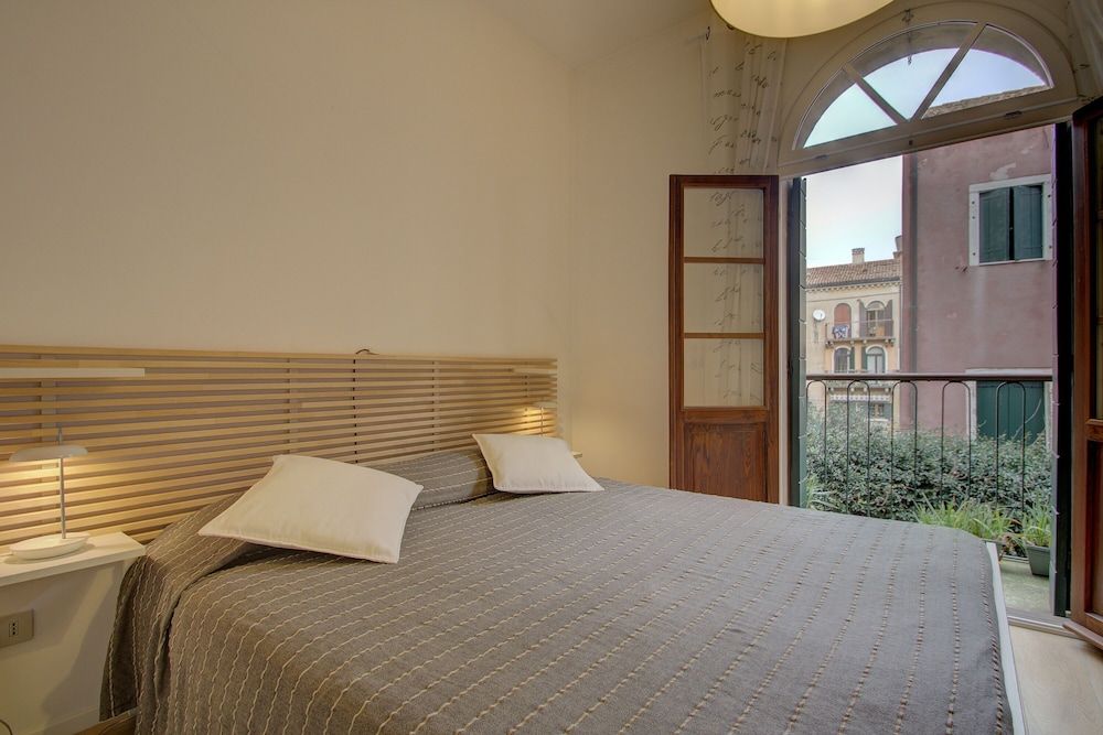 undefined SOAVE Ghetto 9