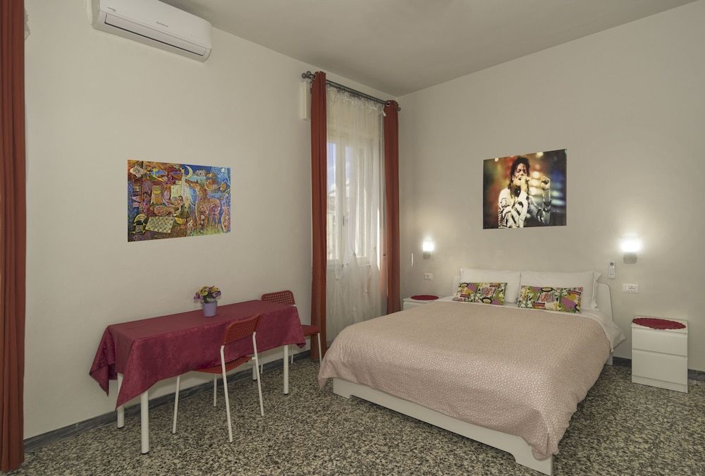 Aliante B&B and 2 Triple Room, Multiple Beds, Private Bathroom, City View 19