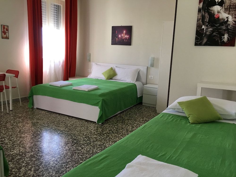 Aliante B&B and 2 Triple Room, Multiple Beds, Private Bathroom, City View 7