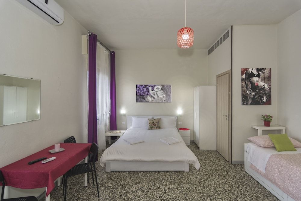 Aliante B&B and 2 Triple Room, Multiple Beds, Private Bathroom, City View 18