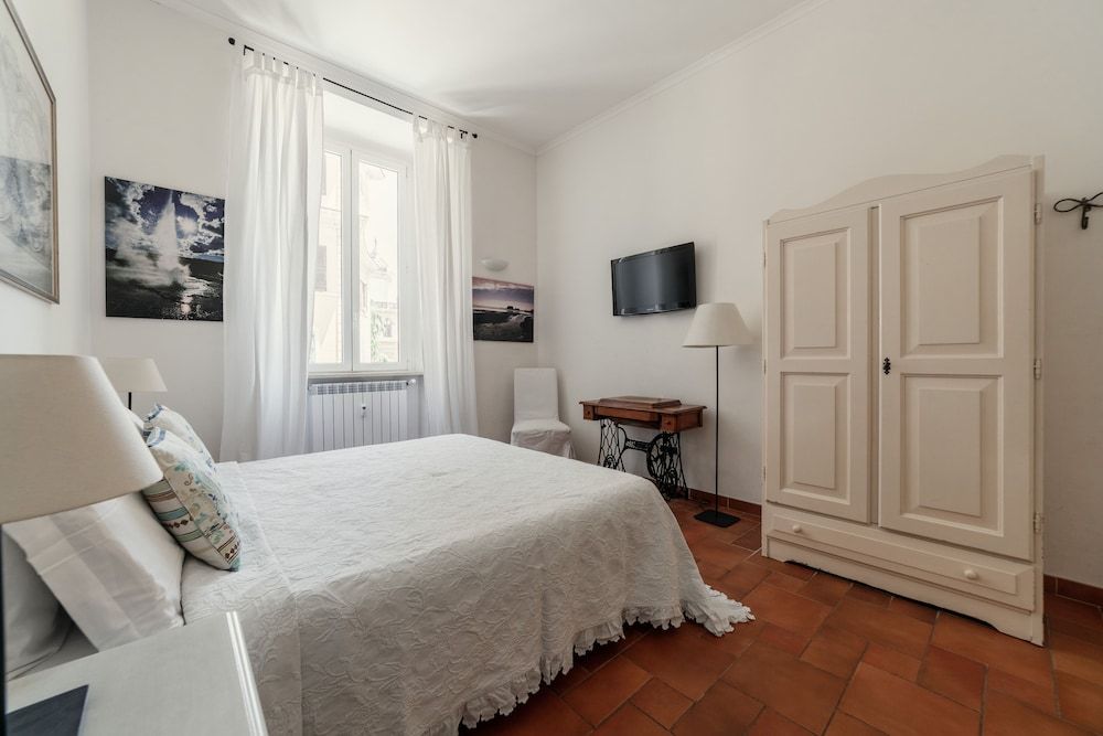 Domus Quiritum Double Room 15