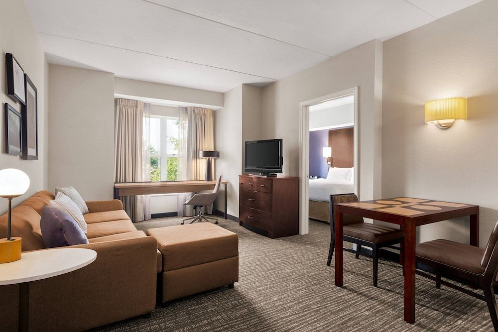 Suite, 1 Bedroom (Hearing Accessible)