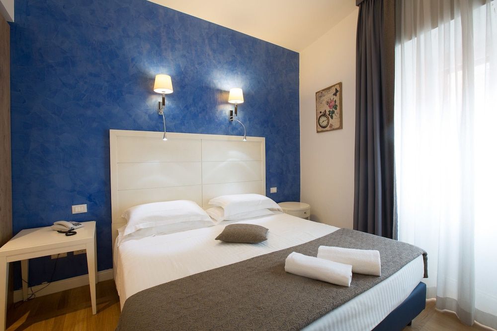 Floris Hotel Comfort Twin Room 8