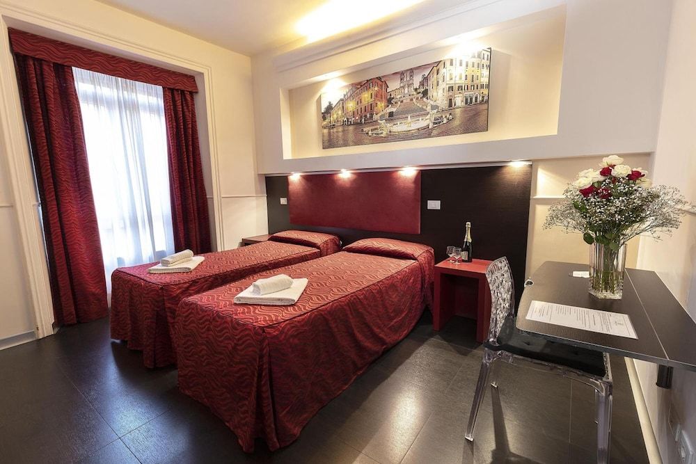 undefined Imperial Suite Rome Guest House 8
