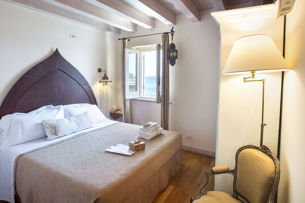 Classic Double Room Single Use (Small)