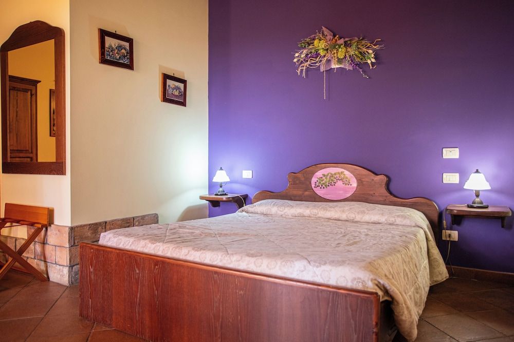 Casale Poggio Nebbia Comfort Double Room, 1 Queen Bed 6