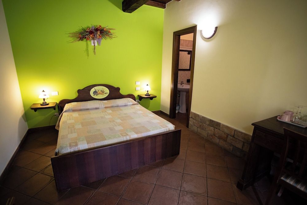 Casale Poggio Nebbia Comfort Double Room, 1 Queen Bed 18