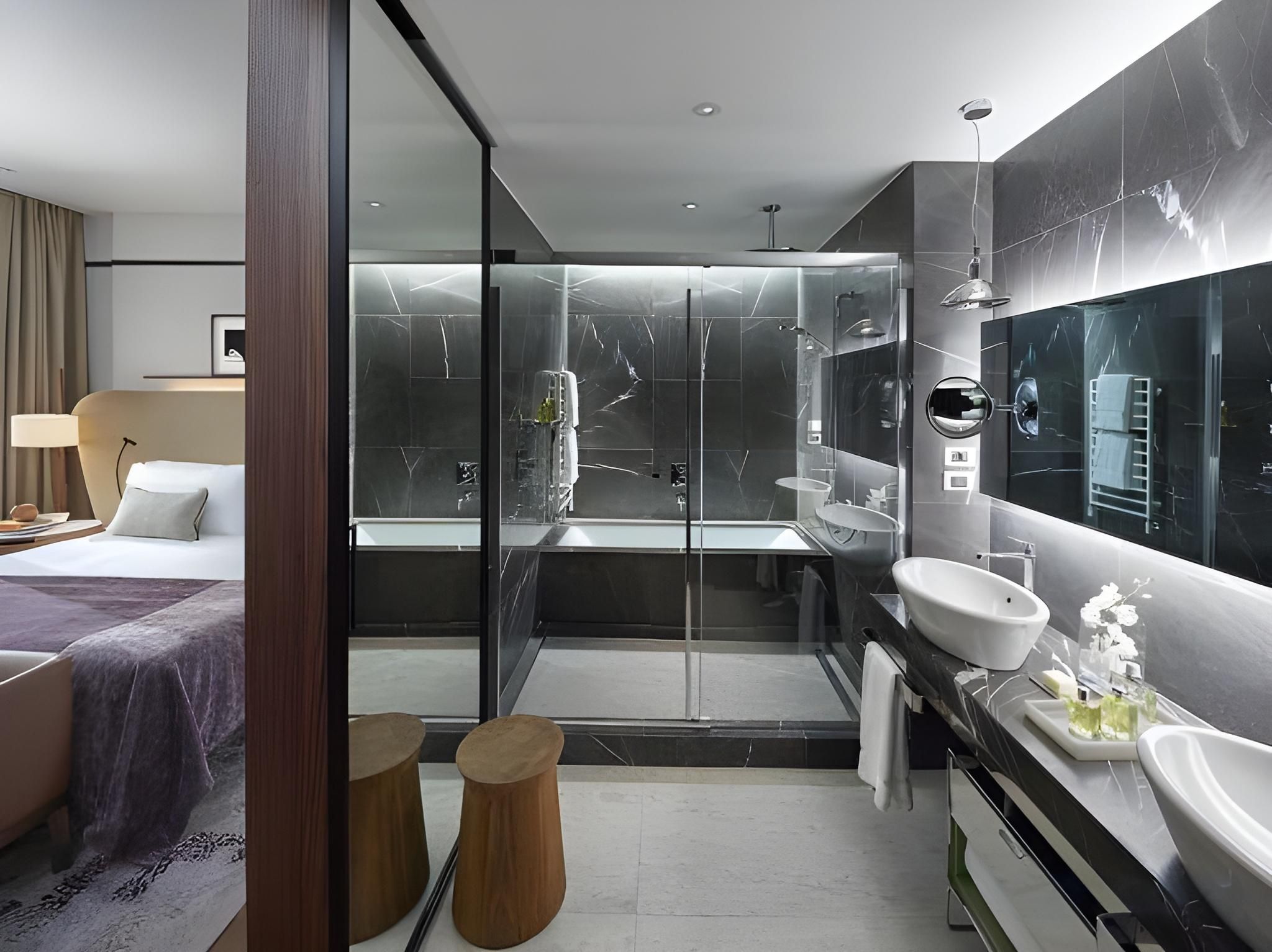 undefined Mandarin Oriental, Milan 8