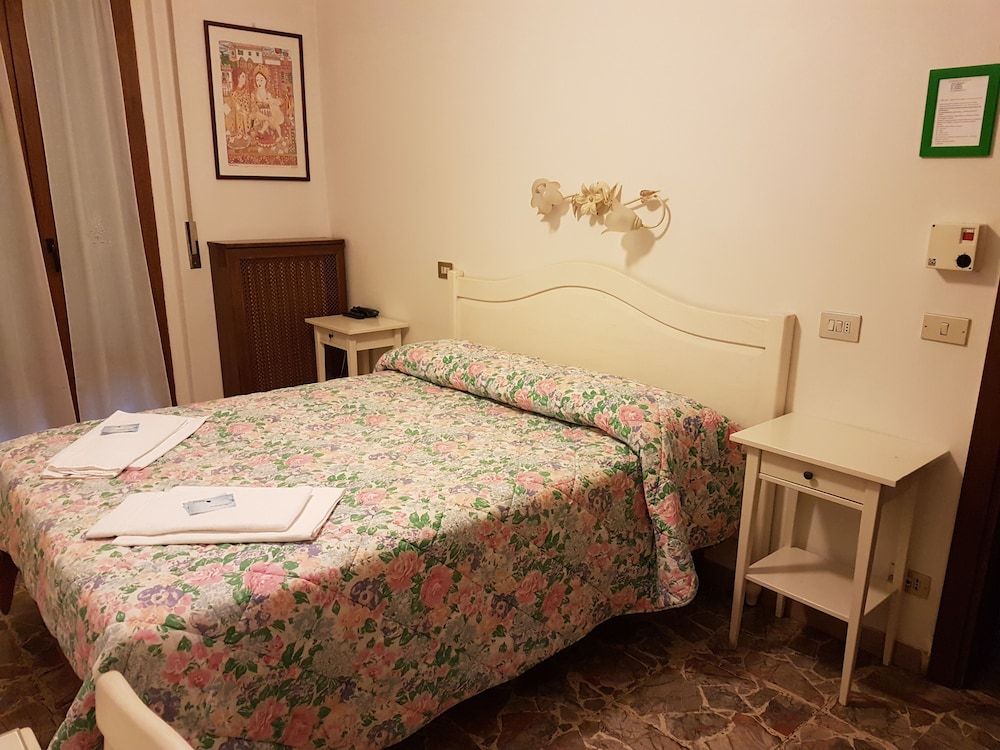 undefined Albergo Sonia 5