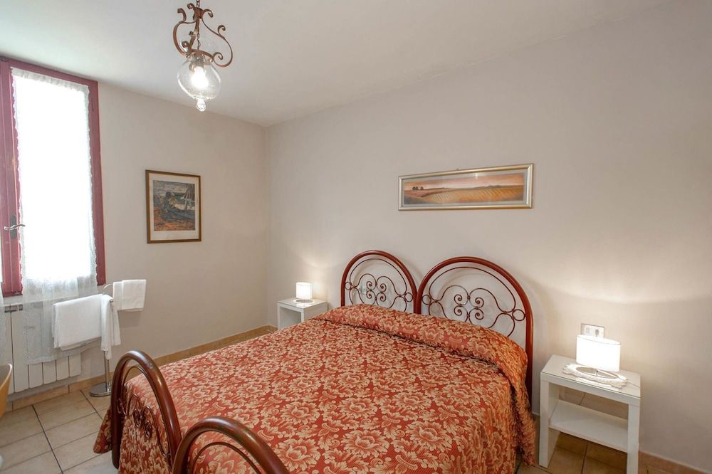 Hotel Masaccio Florence Economy Double or Twin Room, Shared Bathroom