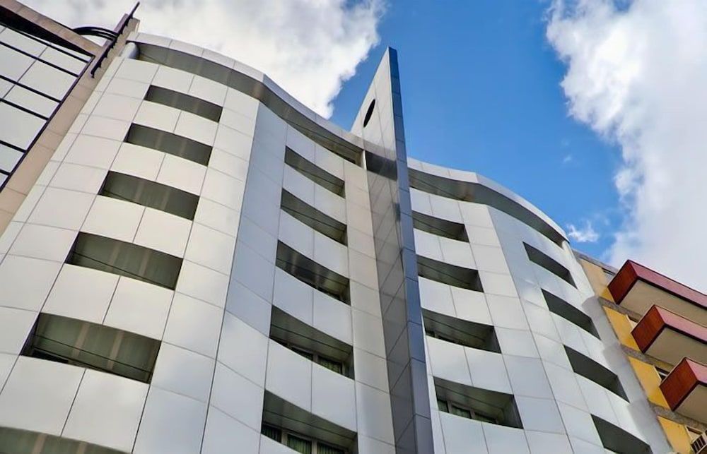 undefined Hotel Alif Avenidas 3