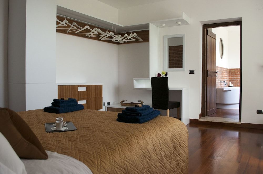 Residence Zelzar Family Suite, 1 Bedroom, Sea View (5 pax) 2