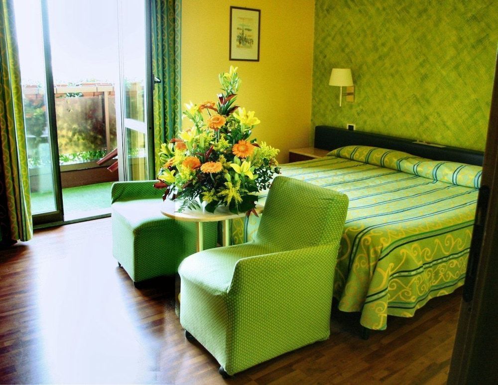 undefined Hotel Atlantic 9