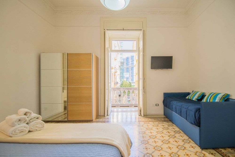 B&B Salerno Deluxe Room, Balcony 2