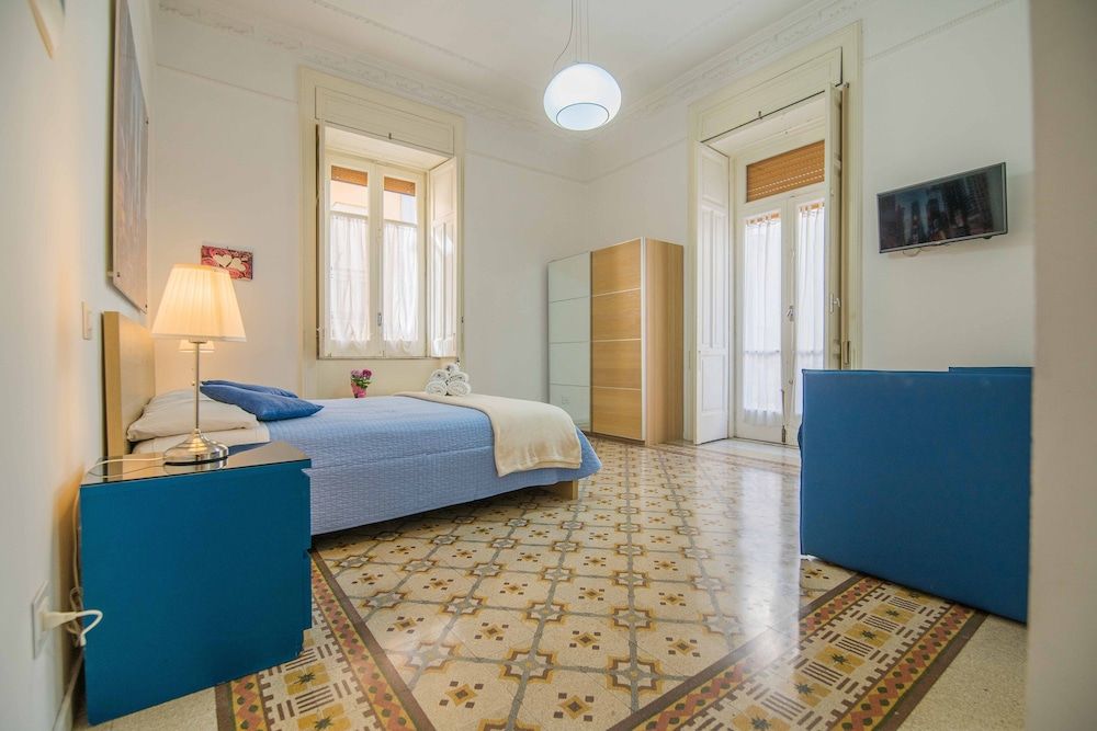 B&B Salerno Deluxe Room, Balcony 7