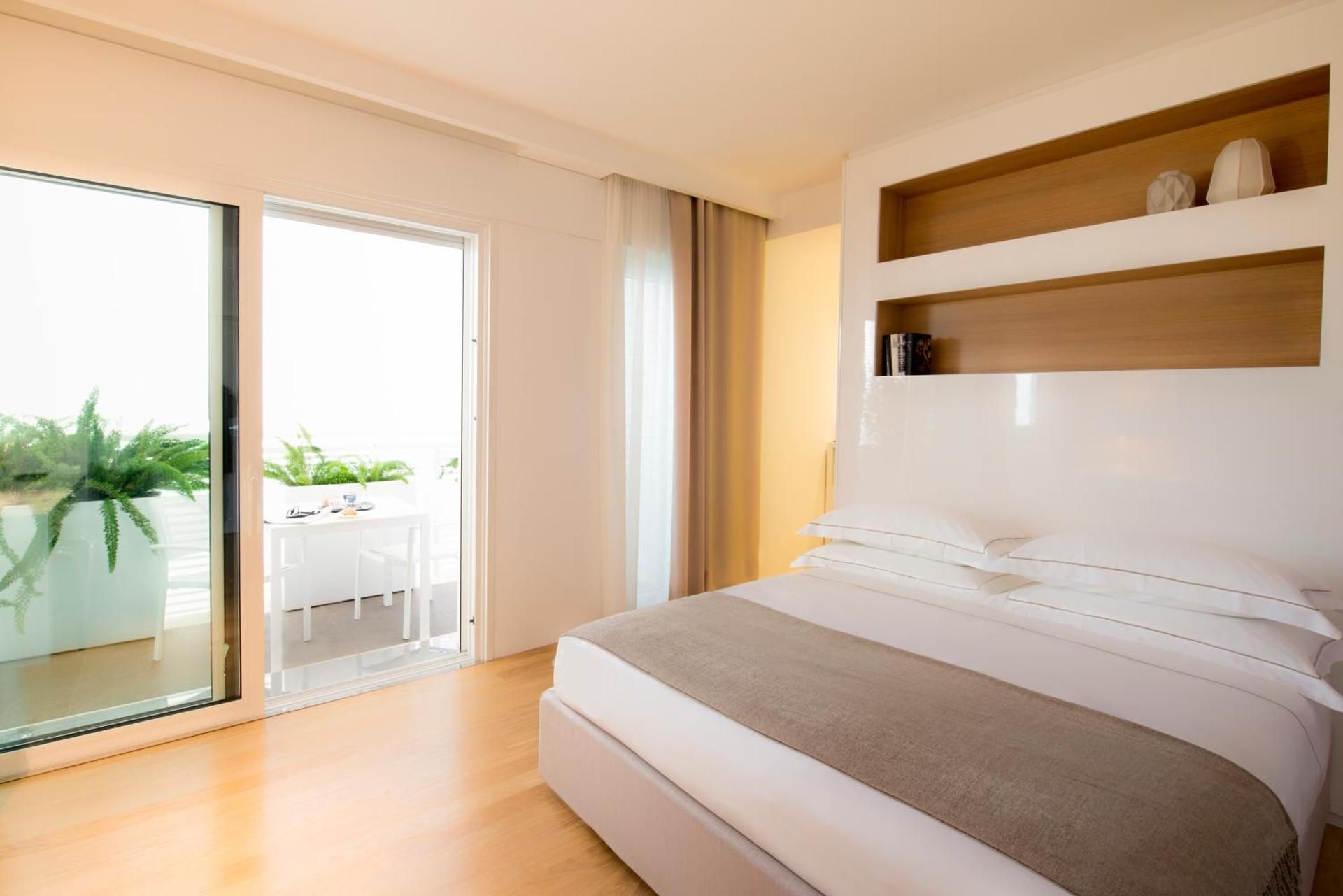 undefined Dilman Luxury Stay 8