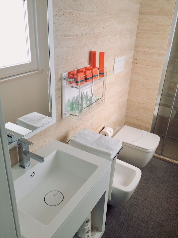 undefined Dilman Luxury Stay 6