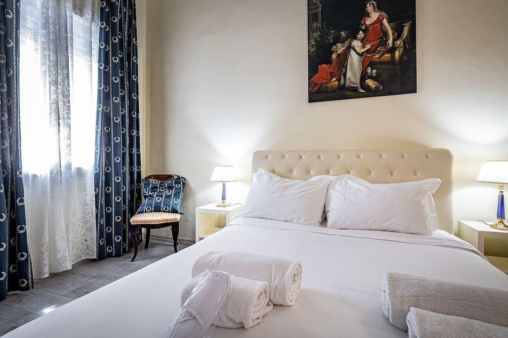 Residenza d'Epoca Palazzo Riblet Deluxe Double Room 3