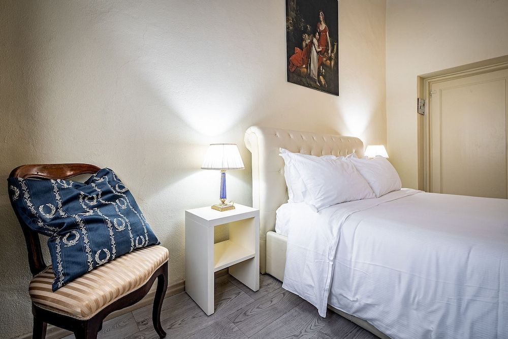 Residenza d'Epoca Palazzo Riblet Deluxe Double Room 4