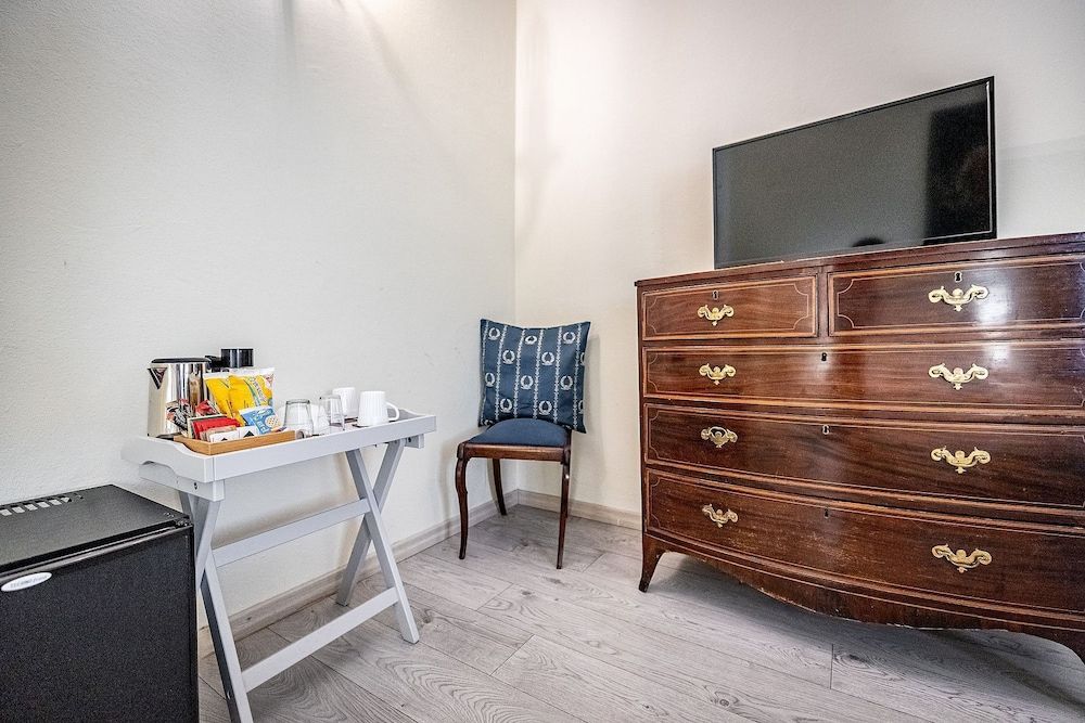 Residenza d'Epoca Palazzo Riblet Deluxe Double Room 13