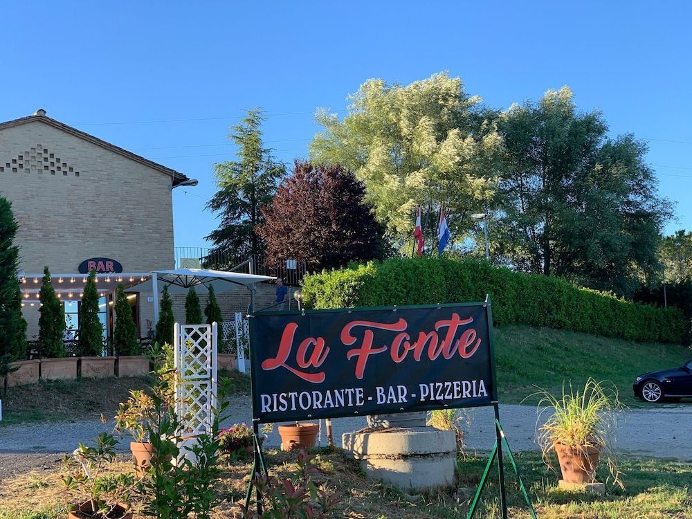 undefined Fonte dei Tufi 7