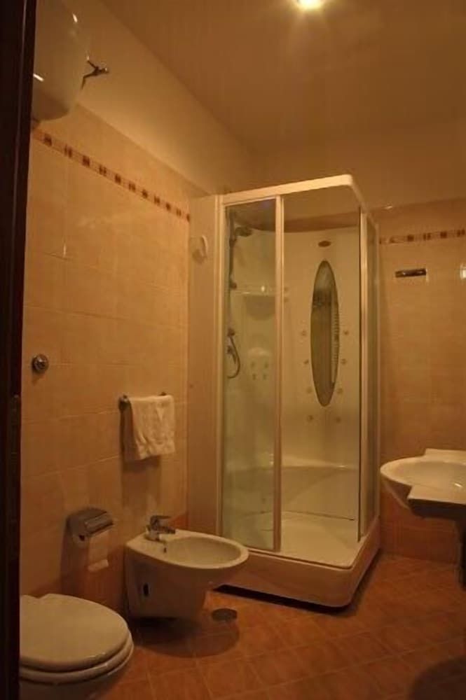 Bed and Breakfast Rosmini Quadruple Room 5