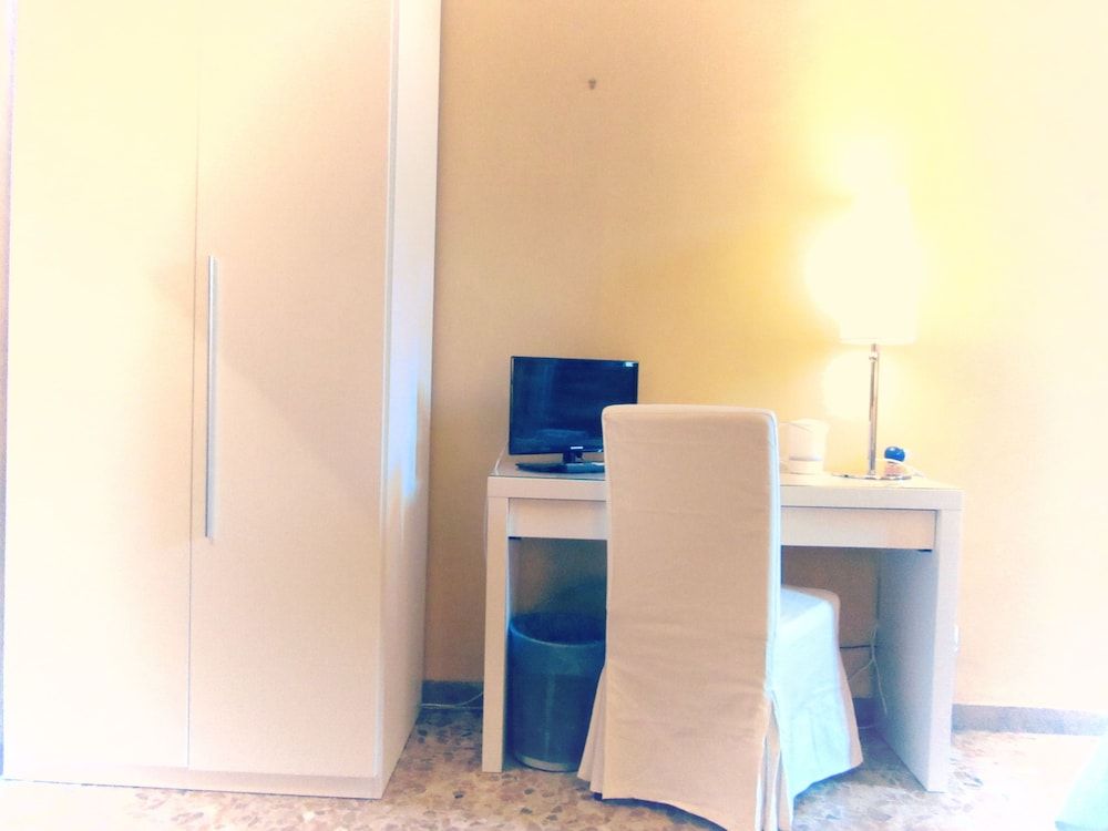 undefined Il Giardino Della Melagrana 4