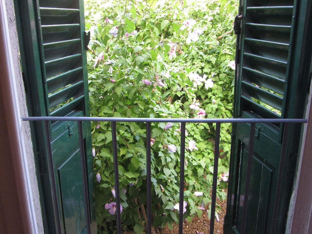 undefined Il Giardino Della Melagrana 3