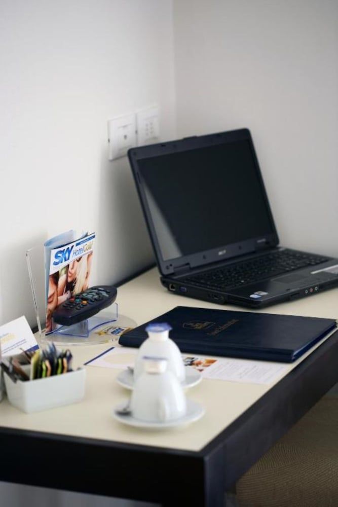 Best Western Cesena Hotel Superior Room, 1 King Bed (with Single Sofabed) 4