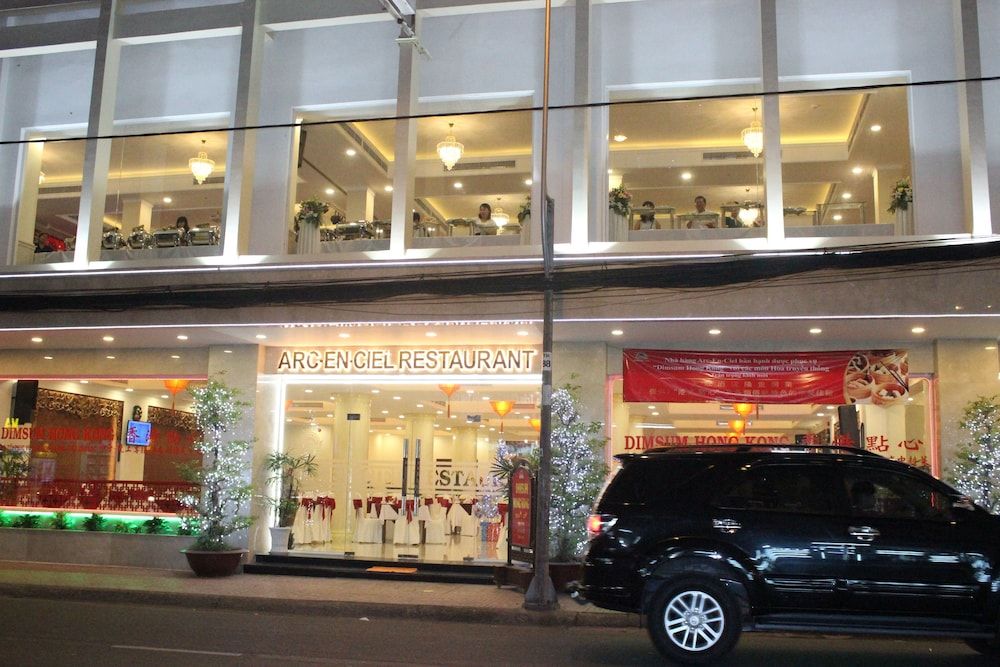 undefined Arc En Ciel Hotel 5