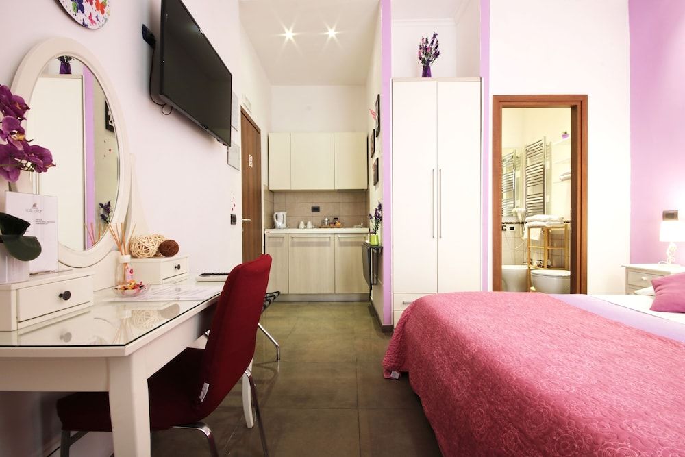 undefined Vatication B&B 8