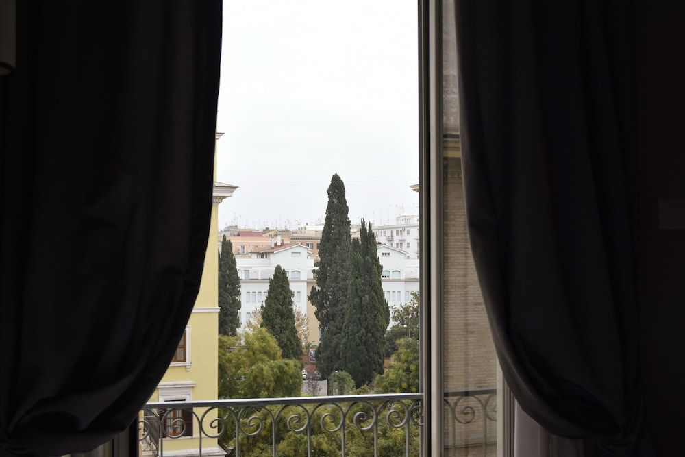 undefined Residenza dei Quiriti 3