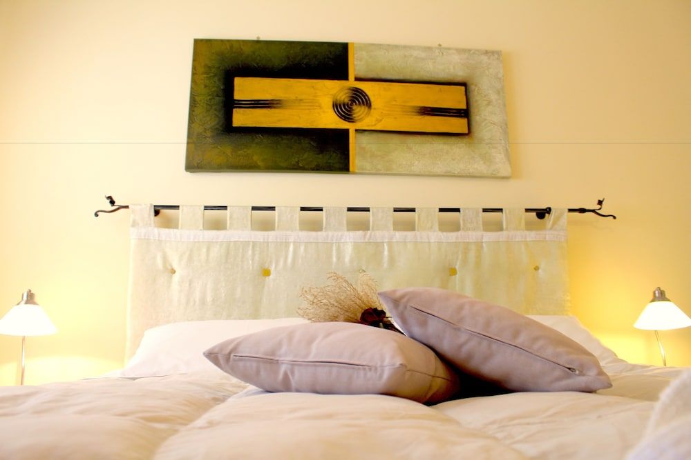 Bed&Breakfast EREMES Double or Twin Room 6