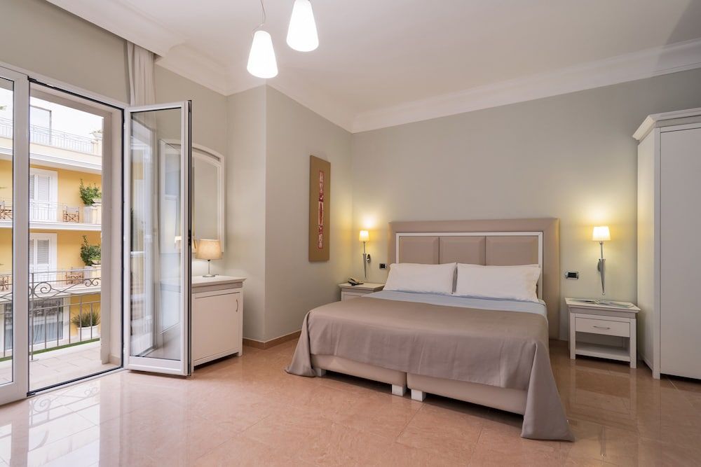 Victoria Palace Hotel & Zen Wellness Double or Twin Room 2